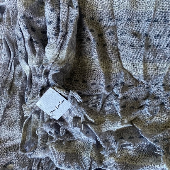 Vera Bradley Soft Fringe Scarf in Paisley Stripes - Picture 3 of 4